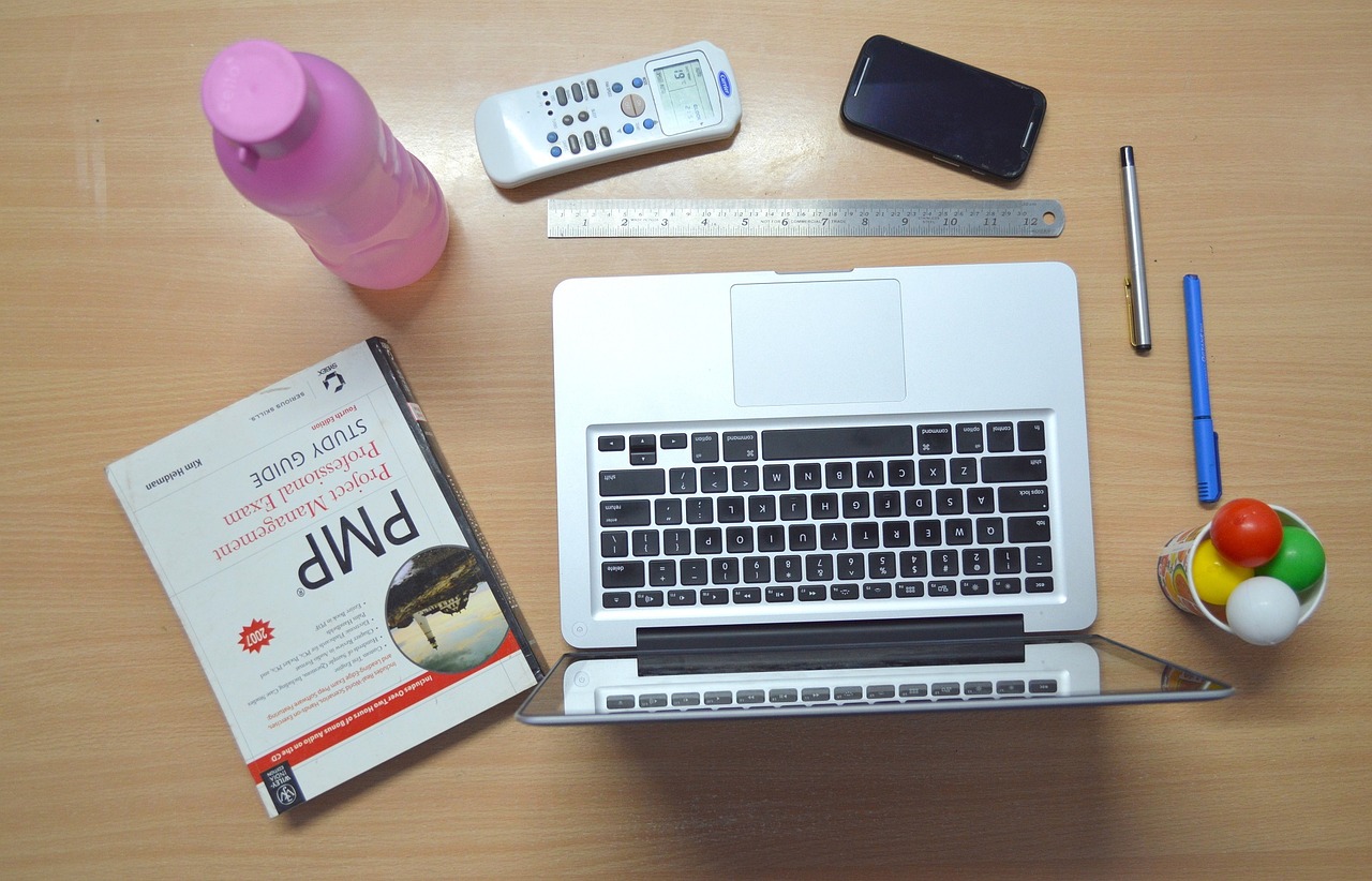 Top Tools for Managing Tasks and Projects Efficiently